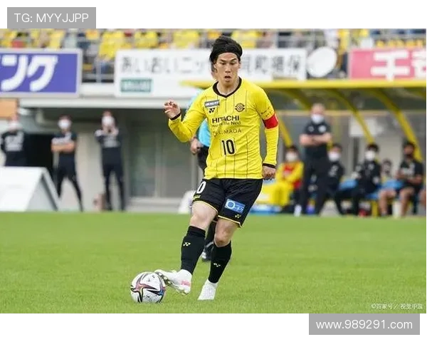 福冈黄蜂签名古屋鲸鱼中卫宫大树